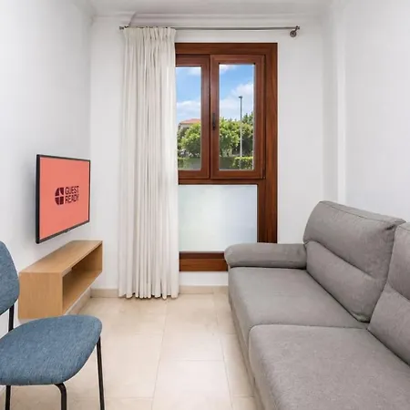 بيت ضيافة Guestready - Naranjo Duplex Place 4*