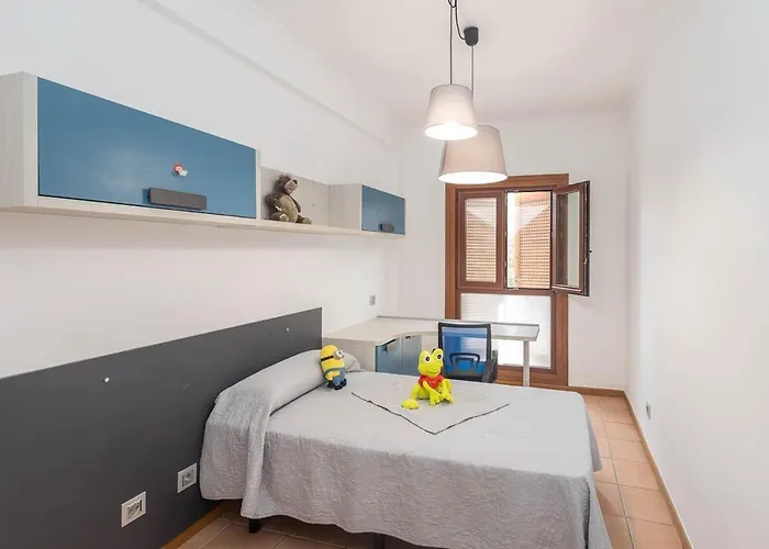 Pensión Guestready - Naranjo House En Pleno Centro Telde