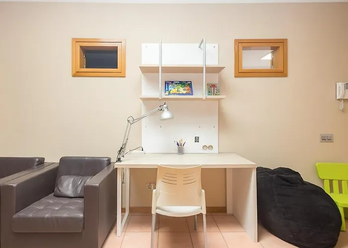 Pensión Guestready - Naranjo House En Pleno Centro
